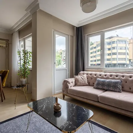 Besiktas And Sisli Luxury Flat *