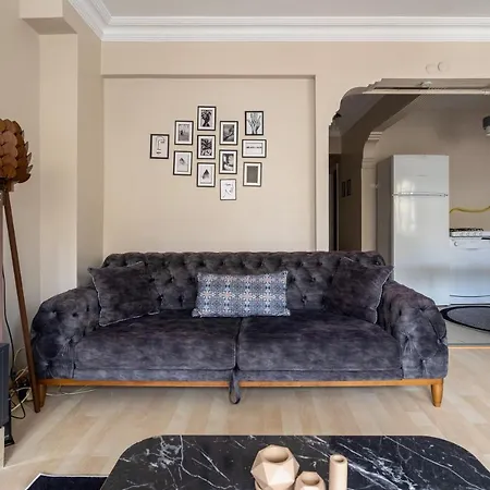 Besiktas And Sisli Luxury Flat *